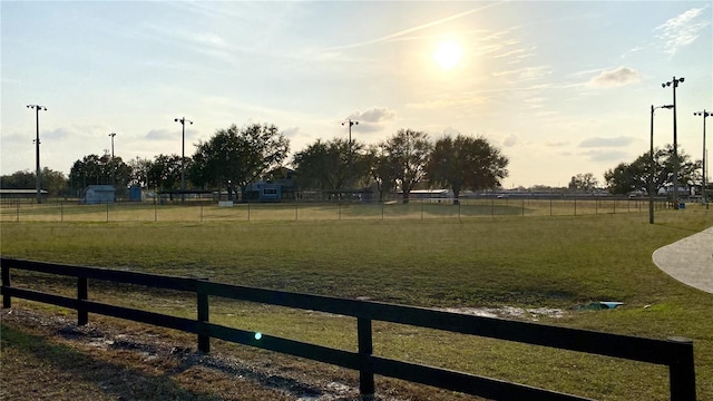 view of yard featuring a rural view