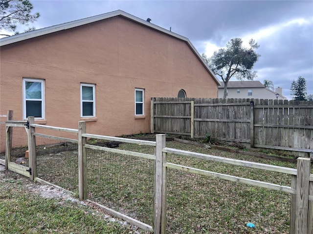 view of side of property