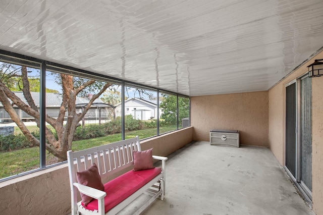 view of sunroom / solarium