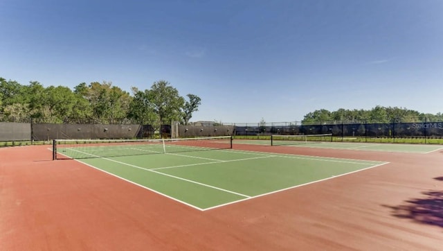 1942 Rankin St, Kissimmee, FL 34744 - view of sport court featuring fence and community basketball court
