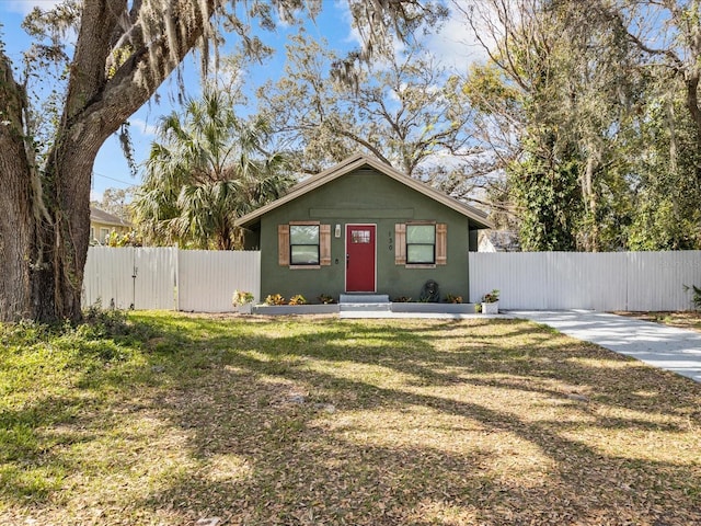 view of front of home with a front yard