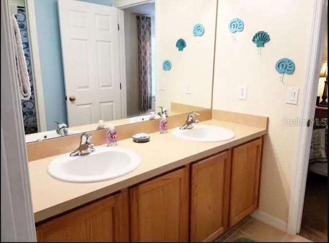 bathroom with vanity