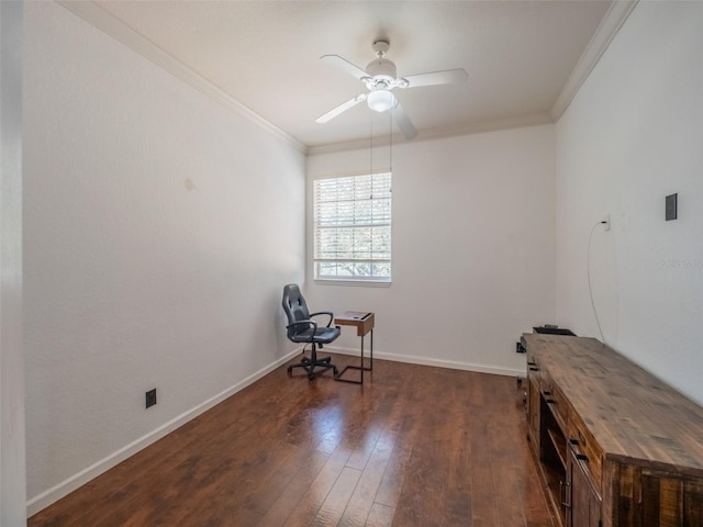 sitting room featuring dark hardwood / wood-style flooring, crown molding, and ceiling fan