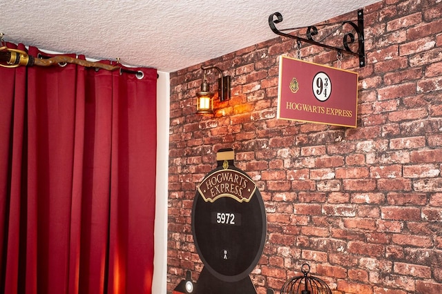 room details featuring a textured ceiling