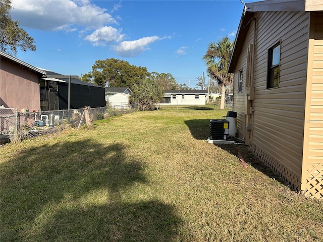 view of yard featuring cooling unit