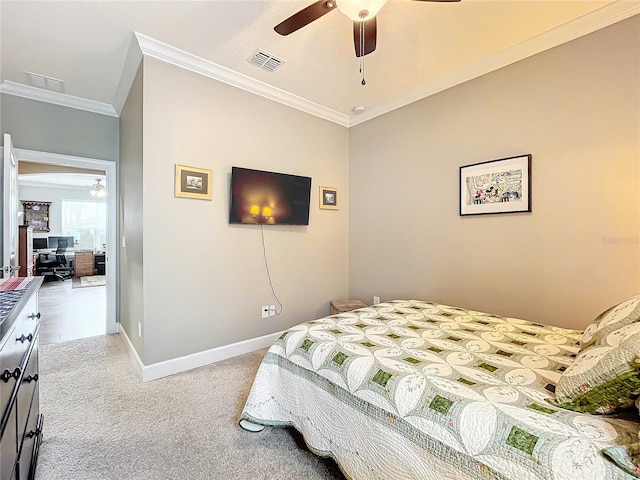 bedroom featuring light carpet, ornamental molding, and ceiling fan