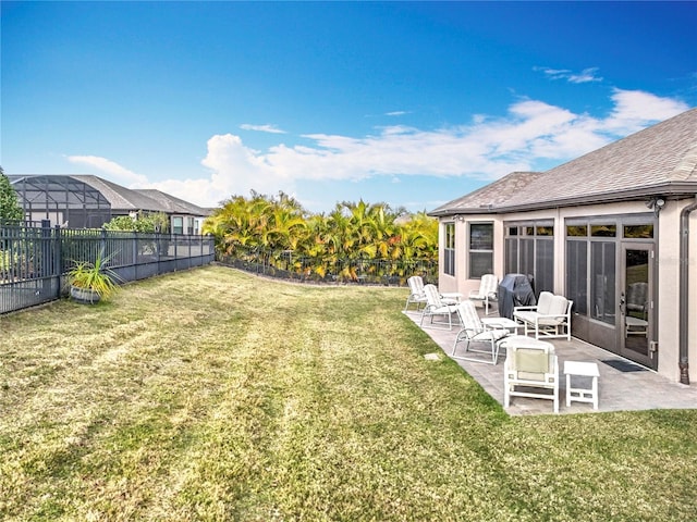 view of yard with a patio