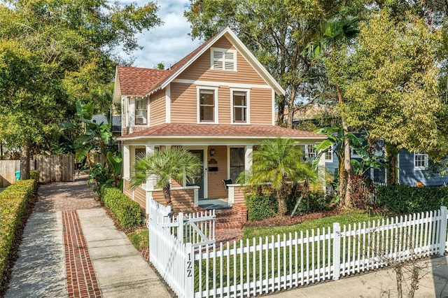 view of front of house featuring covered porch