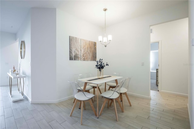 dining room featuring an inviting chandelier