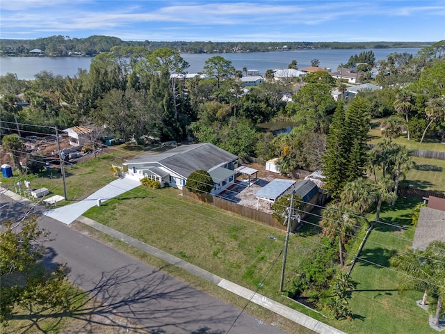 bird's eye view with a water view