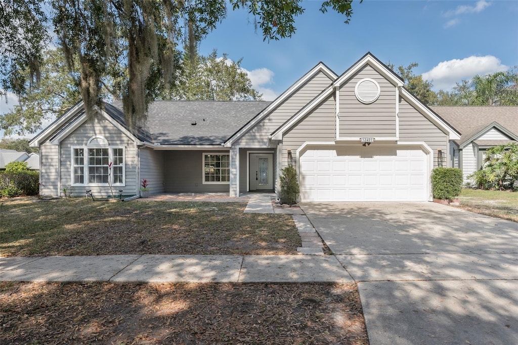 view of front facade featuring a garage