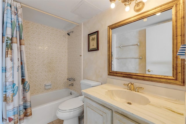 full bathroom with shower / bath combination with curtain, vanity, and toilet