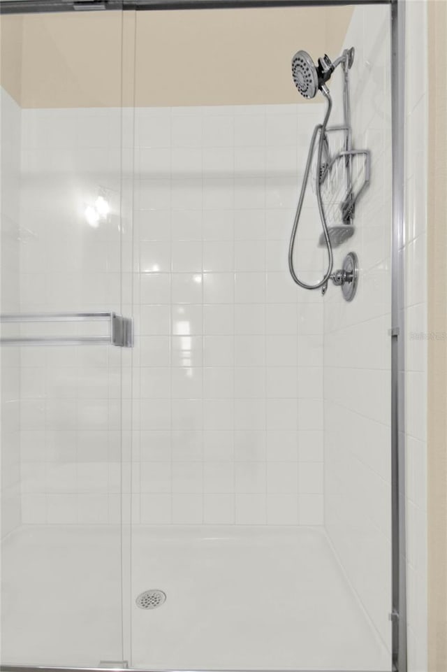 bathroom with walk in shower