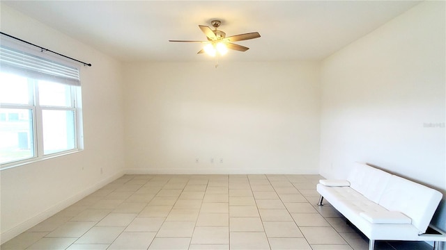 unfurnished room with ceiling fan