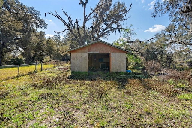 view of outbuilding