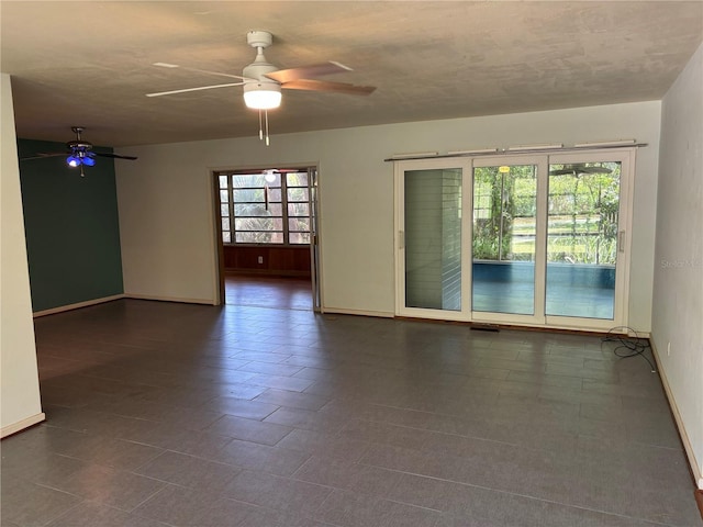 22 Poinsettia Dr, Deland, FL 32724 - photo 8