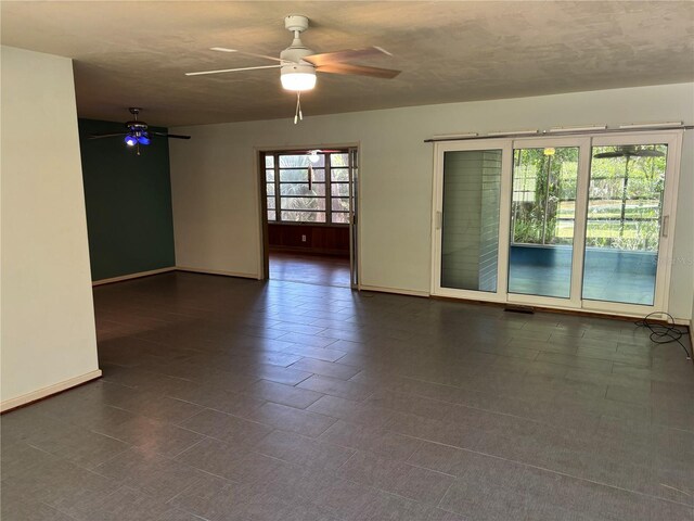 22 Poinsettia Dr, Deland, FL 32724 - photo 11