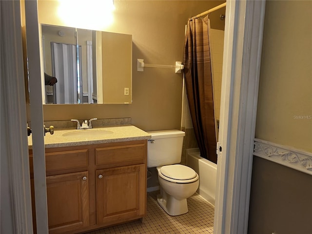 full bathroom featuring shower / bath combo, toilet, tile patterned floors, and vanity