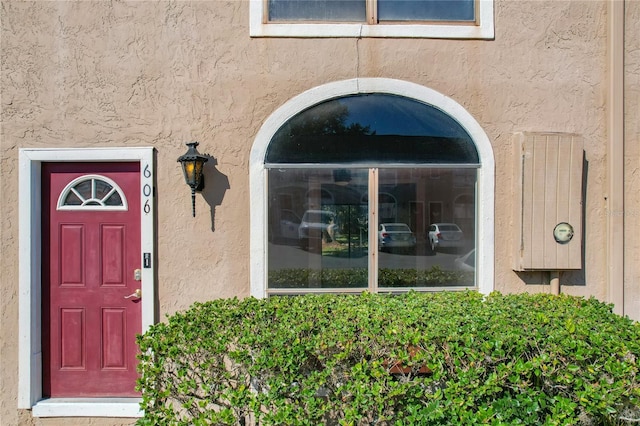 view of property entrance