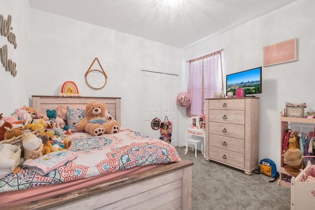 carpeted bedroom featuring a closet