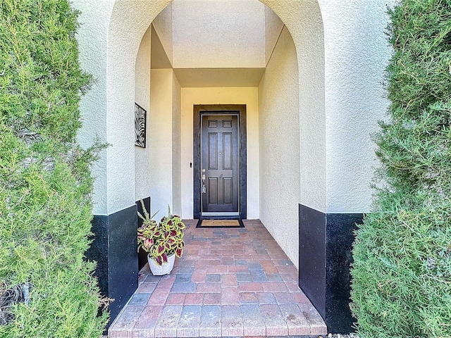 view of property entrance