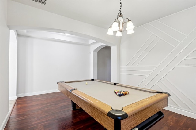 recreation room featuring billiards, dark hardwood / wood-style flooring, and a notable chandelier