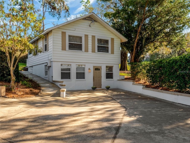 view of front of house with stucco siding