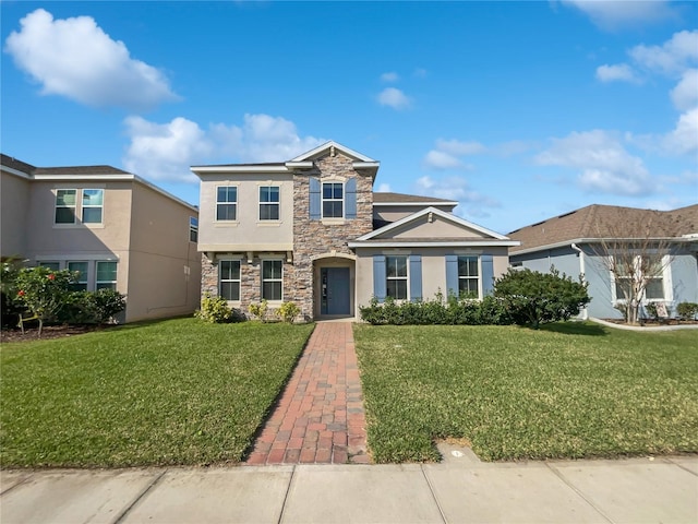 view of front property featuring a front yard