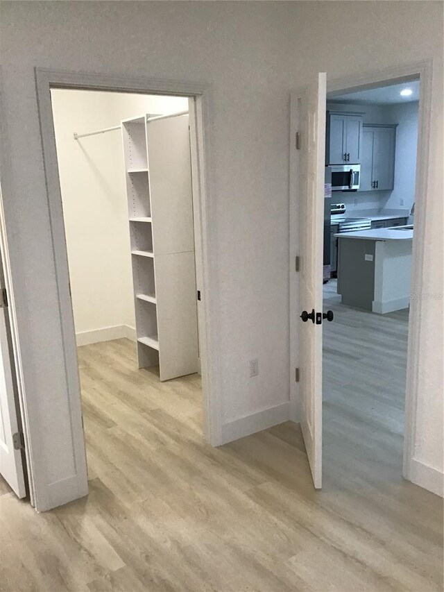 6915 SE 23rd Ave, Ocala, FL 34480 - view of closet