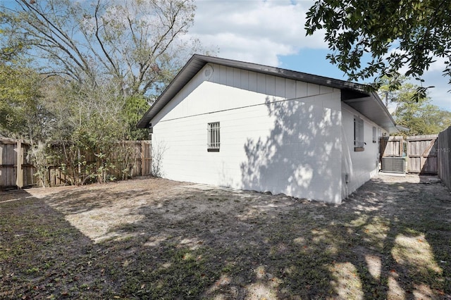 view of property exterior