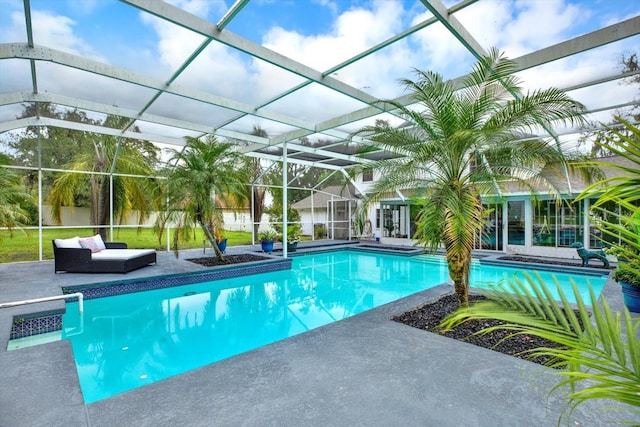 11419 Donneymoor Dr, Riverview, FL 33569 - swimming pool featuring a patio, an outdoor hangout area, and a lanai