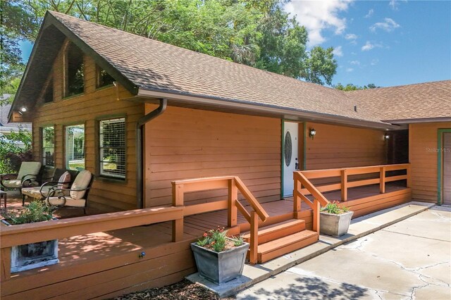 2929 Lakeshore Dr, Mount Dora, FL 32757 - view of wooden terrace