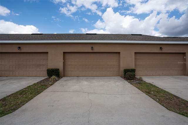 15574 Murcott Blossom Blvd, Winter Garden, FL 34787 - view of garage