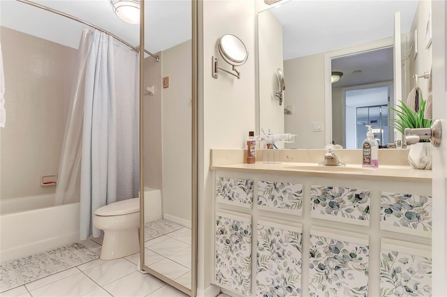 full bathroom with shower / bath combination with curtain, tile patterned floors, toilet, and sink