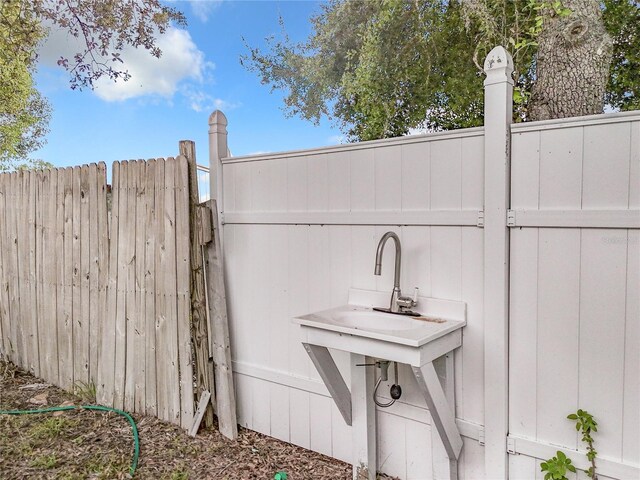 1970 Larkwood Dr, Apopka, FL 32703 - exterior space with fence