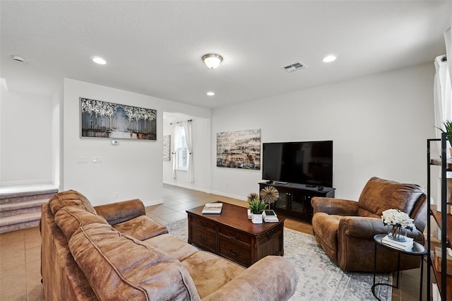 3270 Mt Vernon Way, Kissimmee, FL 34741 - living room with visible vents, recessed lighting, baseboards, and tile patterned floors