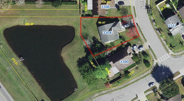 3304 Kelsey Ln, Saint Cloud, FL 34772 - aerial overview of property's location with property boundaries highlighted