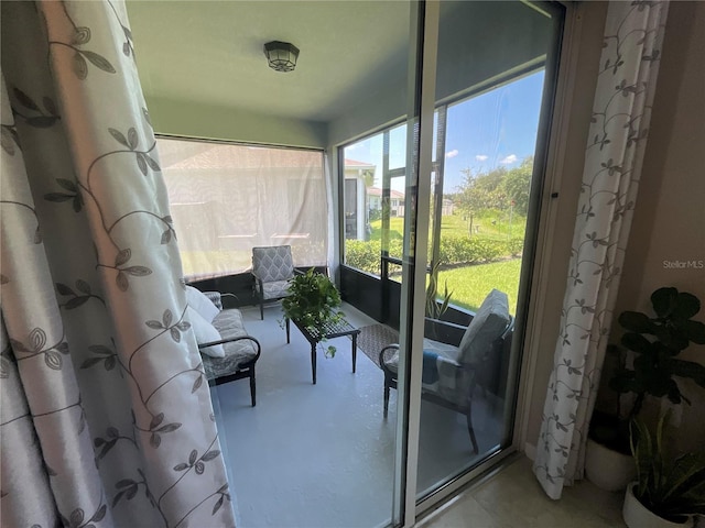 view of sunroom / solarium