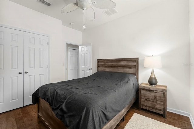 231 Turtle Cv, Panama City Beach, FL 32413 - bedroom featuring dark hardwood / wood-style flooring and ceiling fan