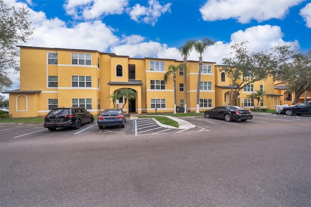 4536 Commander Dr Unit 1537, Orlando, FL 32822 - view of property with uncovered parking