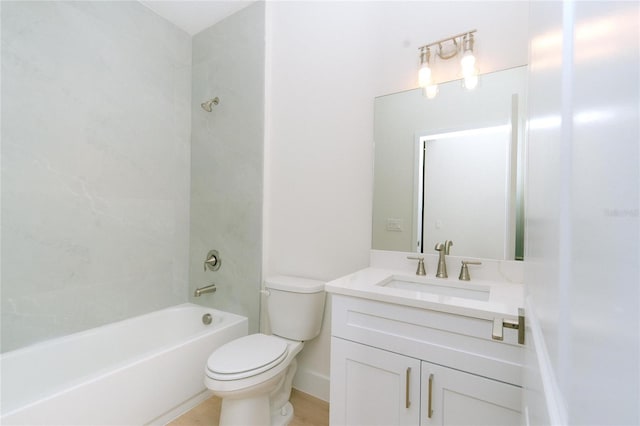 full bath with shower / bathtub combination, toilet, and vanity