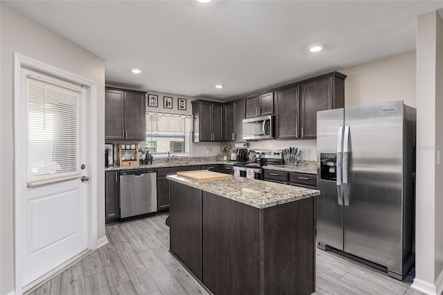 1703 Wynford Cir, Tavares, FL 32778 - photo 12