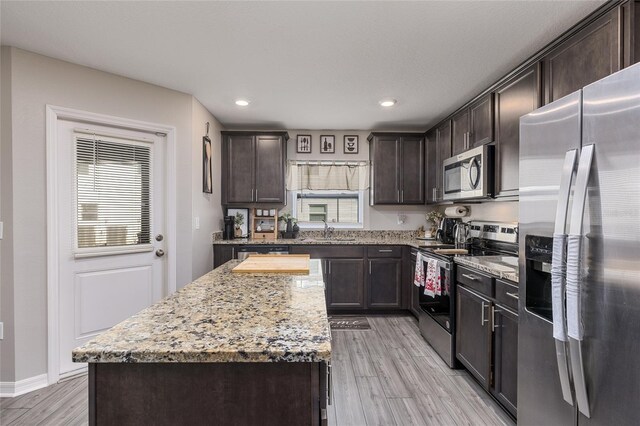 1703 Wynford Cir, Tavares, FL 32778 - photo 14