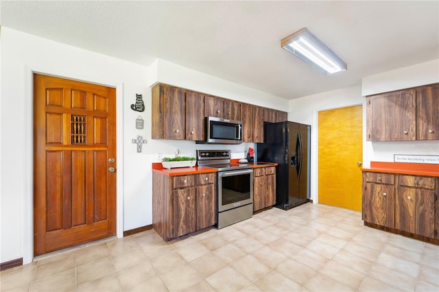 kitchen featuring stainless steel appliances