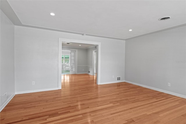 625 Brechin Dr, Winter Park, FL 32792 - empty room with light wood-style flooring, baseboards, recessed lighting, and crown molding