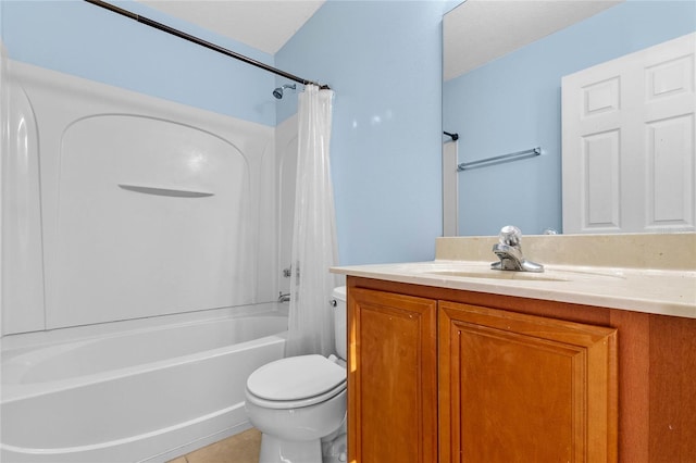 full bathroom with shower / bath combination with curtain, vanity, and toilet