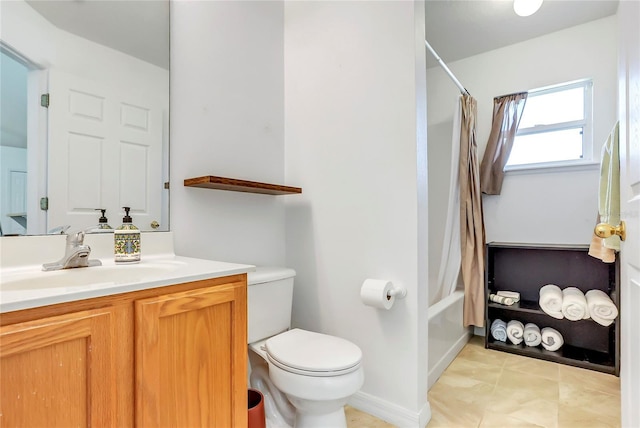 bathroom with toilet, shower / bath combo, vanity, and baseboards