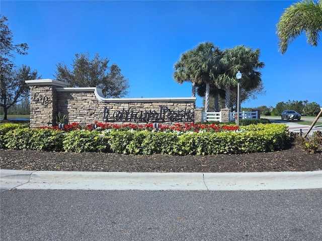 14214 Shocklach Dr, Winter Garden, FL 34787 - view of community / neighborhood sign