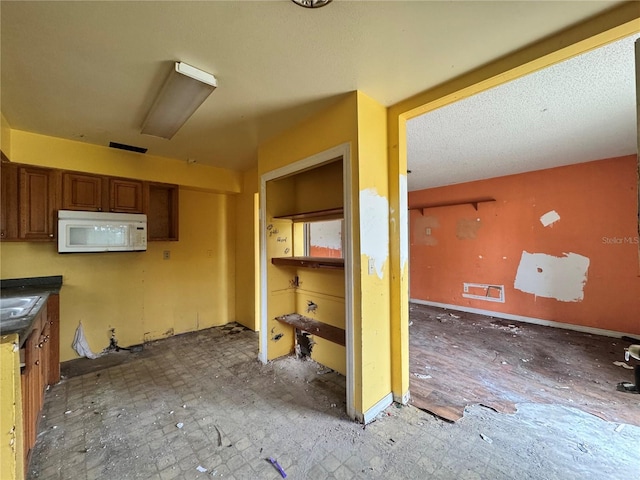 115 S Lake Pleasant Rd, Apopka, FL 32703 - view of kitchen