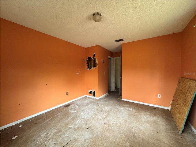 115 S Lake Pleasant Rd, Apopka, FL 32703 - unfurnished room with a textured ceiling